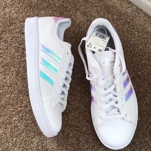 New White Adidas Tennis Shoes